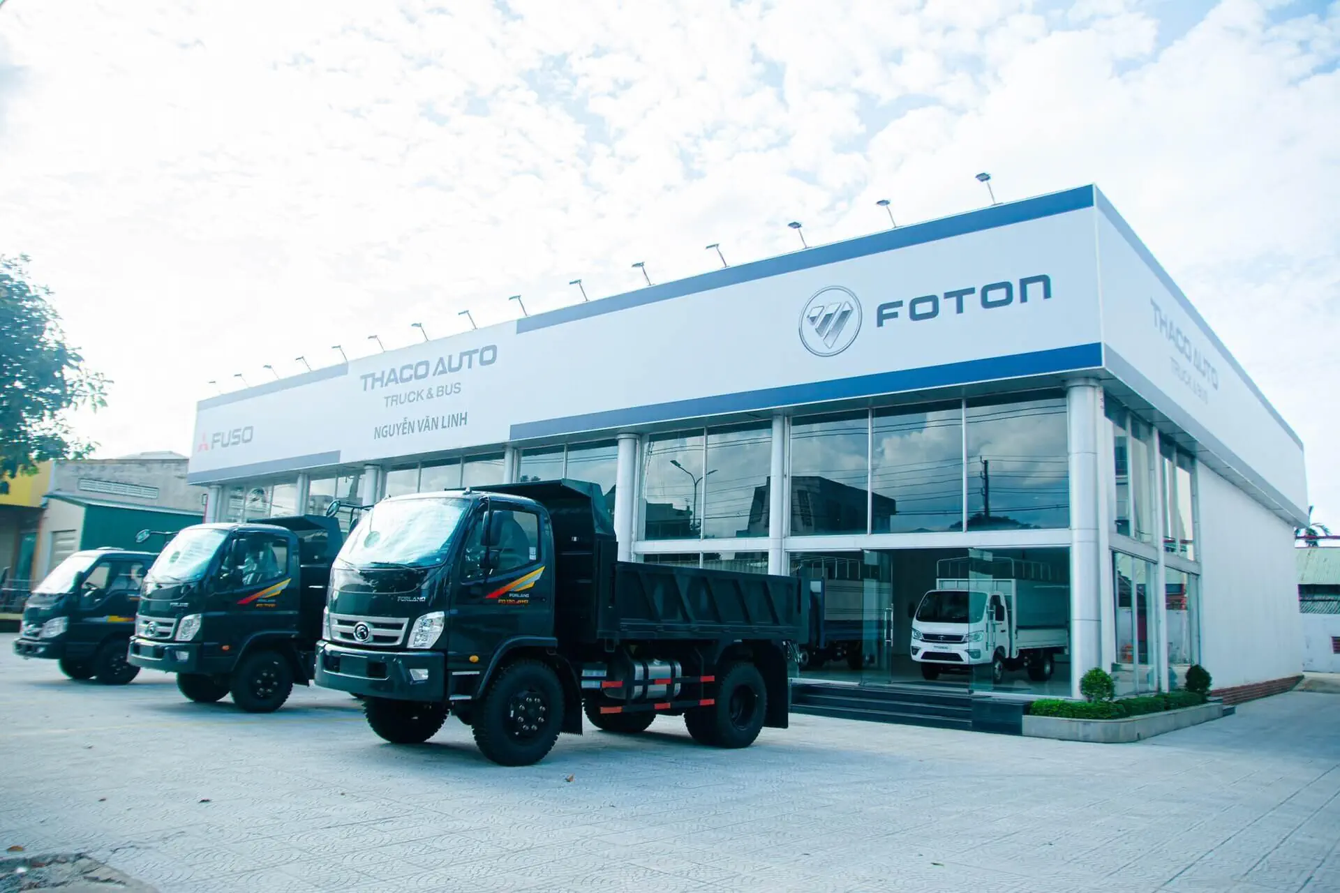 KHU TRƯNG BÀY TẢI BUS AN HÒA